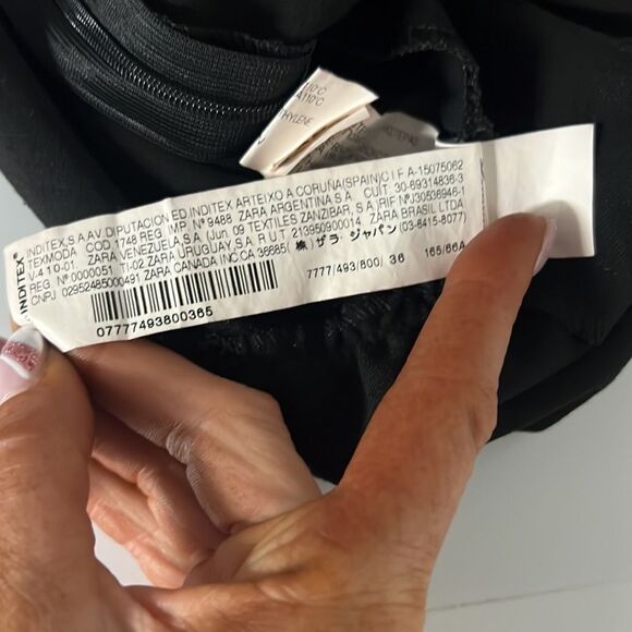 Size 4 TRF Black mini skirt w/ black rhinestone detail Zara - Picture 9 of 12